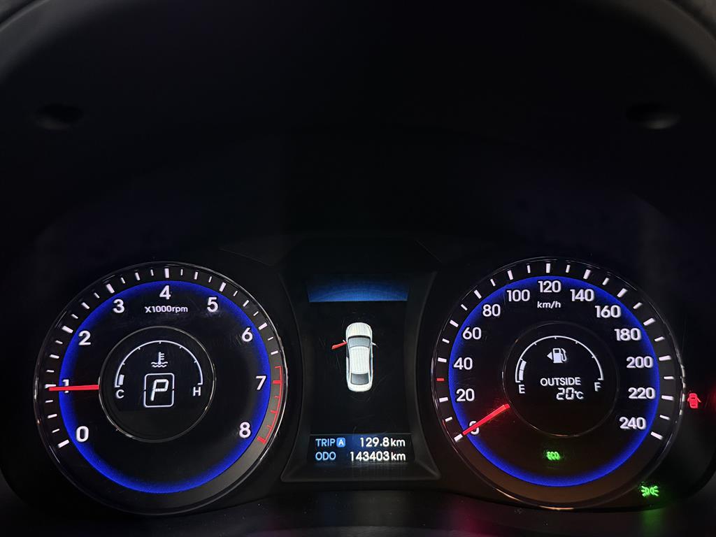 HYUNDAI i40 2014 Plateado - Importación desde Corea - HF Imports Iquique - Foto 13