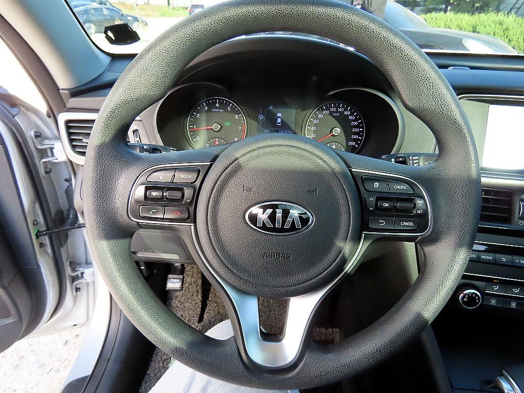 KIA K5 - Vista 8