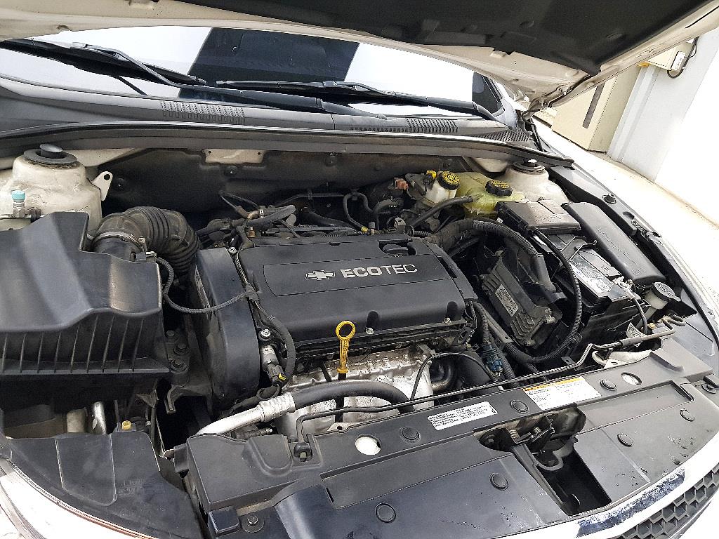 Chevrolet Cruise - Vista 6