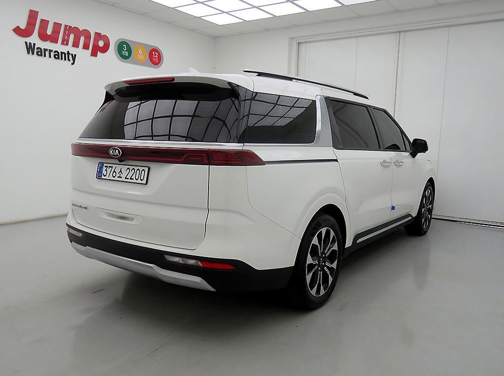 KIA Carnival - Vista 4