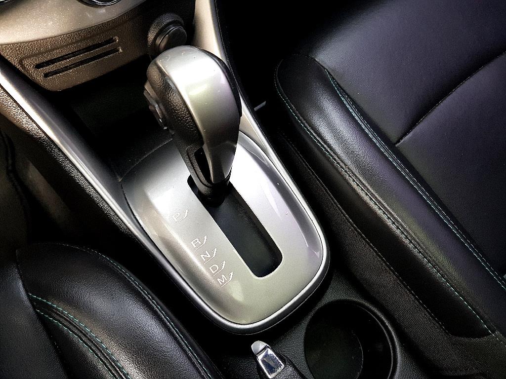 Chevrolet Trax 2015 Negro - Importación desde Corea - HF Imports Iquique - Foto 15