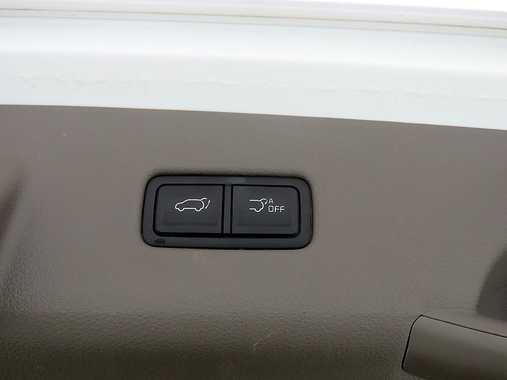 KIA Carnival - Vista 6