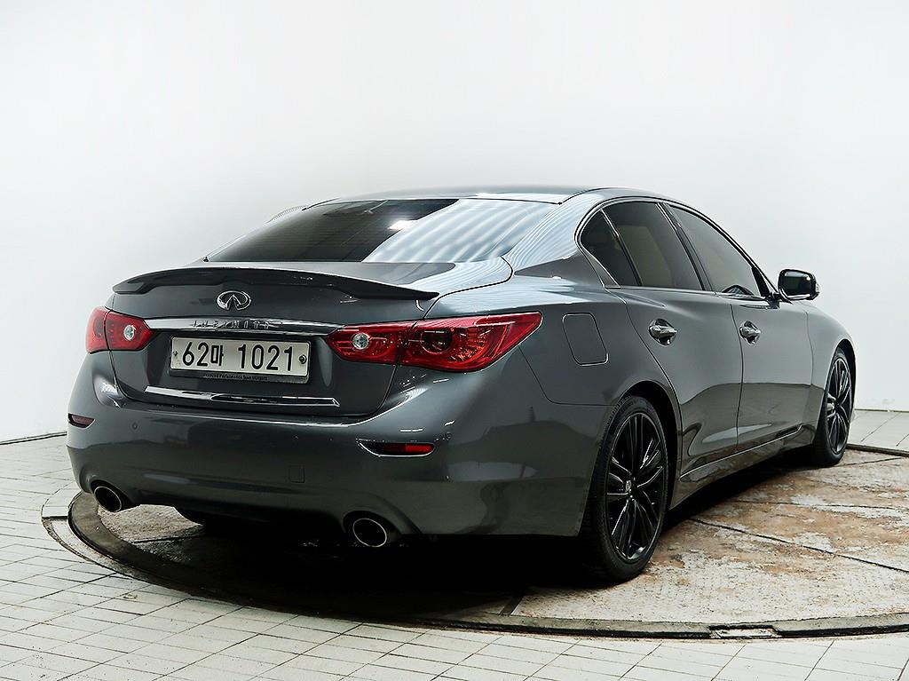 Infiniti Q - Vista 7