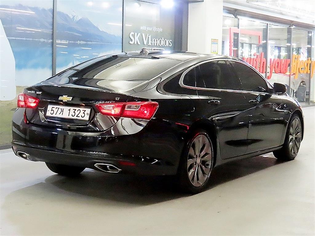 Chevrolet Malibu - Vista 4