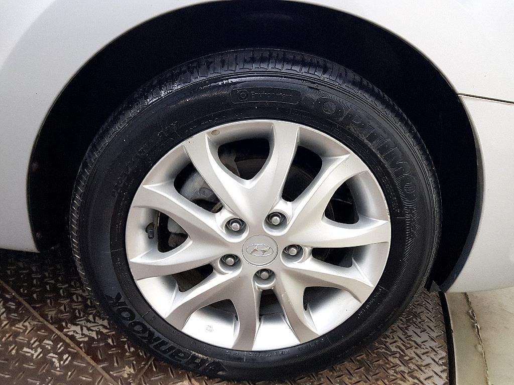 HYUNDAI i30 2009 Plateado - Importación desde Corea - HF Imports Iquique - Foto 20