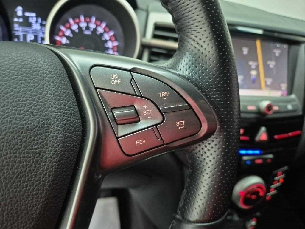 Ssangyong Tivoli 2019 Blanco - Importación desde Corea - HF Imports Iquique - Foto 15