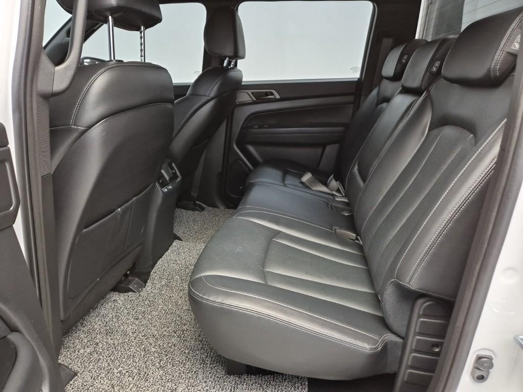 Ssangyong Rexton - Vista 6