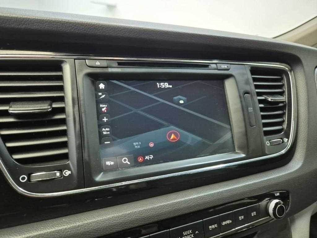 KIA Carnival 2016 Negro - Importación desde Corea - HF Imports Iquique - Foto 13