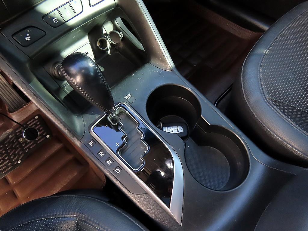 HYUNDAI Tucson - Vista 10