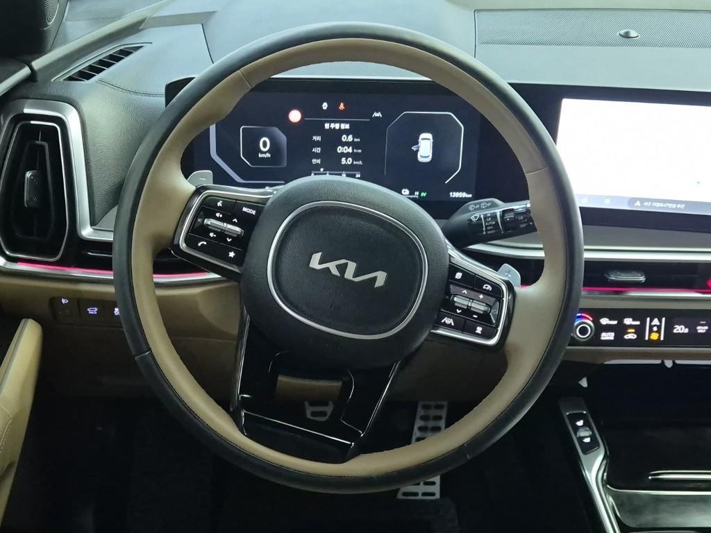 KIA Sorento - Vista 9