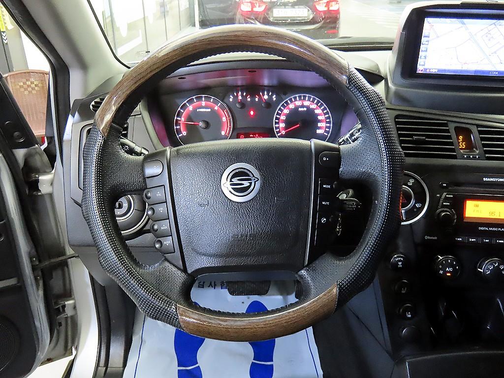 Ssangyong Korando - Vista 8