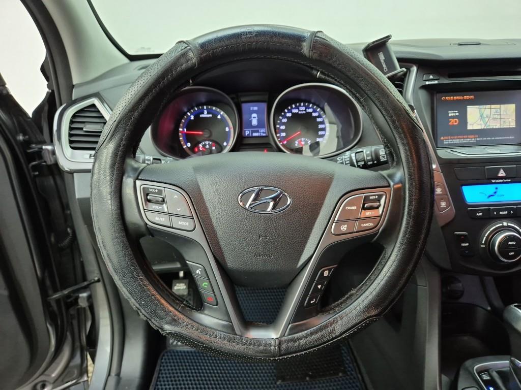 HYUNDAI Santa Fe - Vista 9