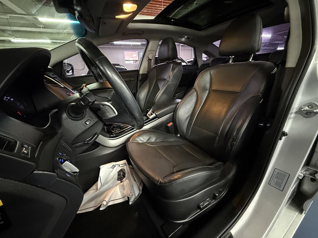 HYUNDAI i40 - Vista 6