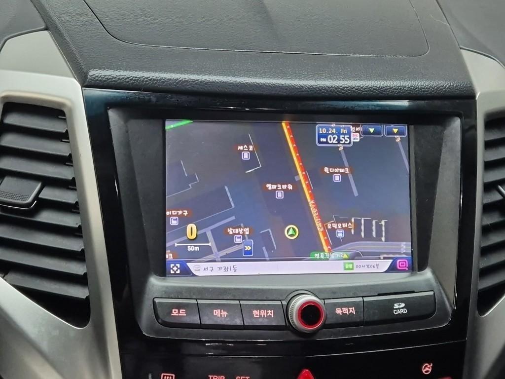 Ssangyong Tivoli - Vista 11