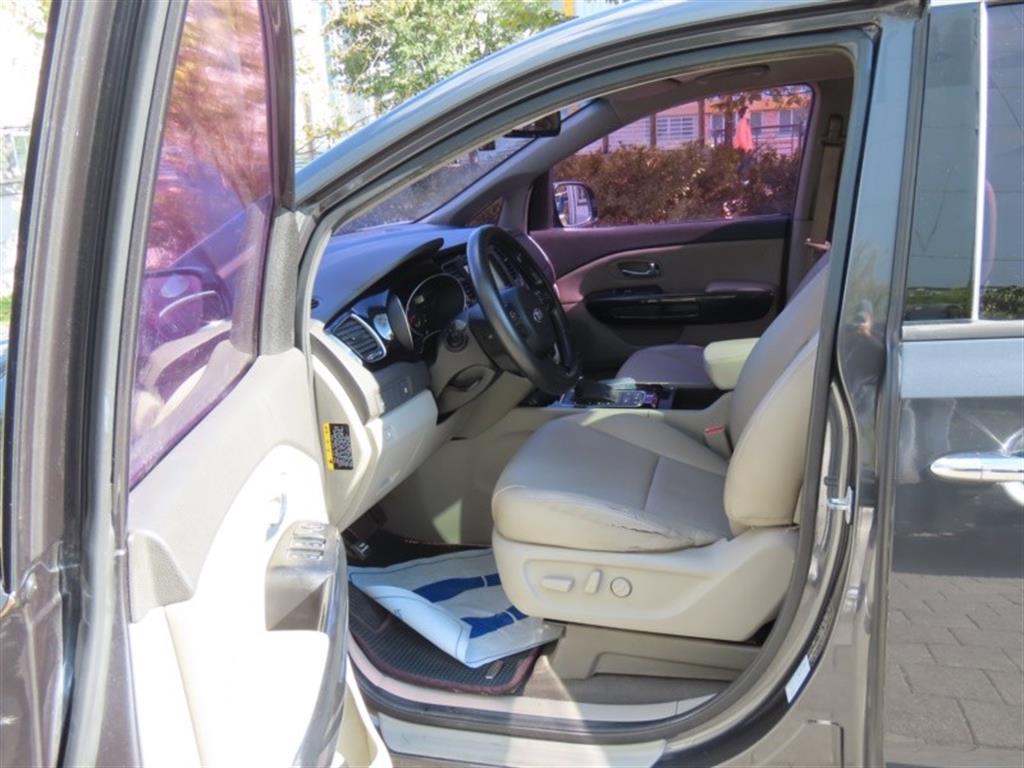 KIA Carnival 2015 - Importación desde Corea - HF Imports Iquique - Foto 13