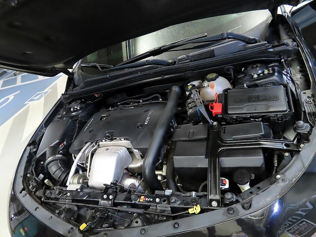 Chevrolet Malibu 2017 Negro - Importación desde Corea - HF Imports Iquique - Foto 18