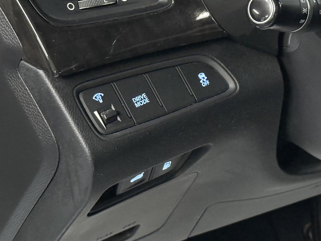 HYUNDAI Grandeur - Vista 12