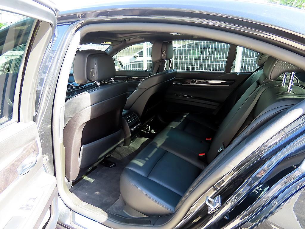 BMW 7 Series - Vista 6