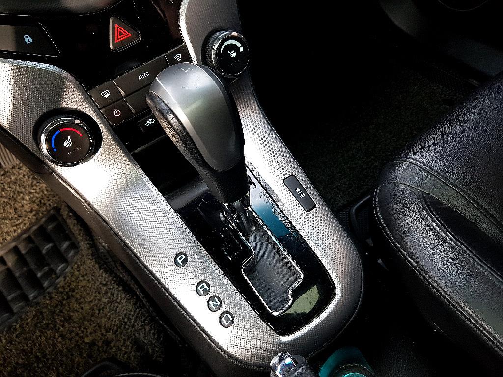 Chevrolet Cruise 2012 Blanco - Importación desde Corea - HF Imports Iquique - Foto 15