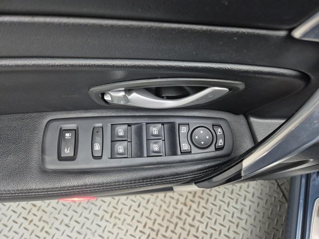 SAMSUNG SM5 - Vista 11