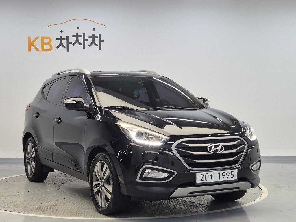HYUNDAI Tucson - Vista 4