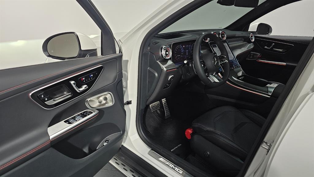 Mercedes Benz GLC Class - Vista 11