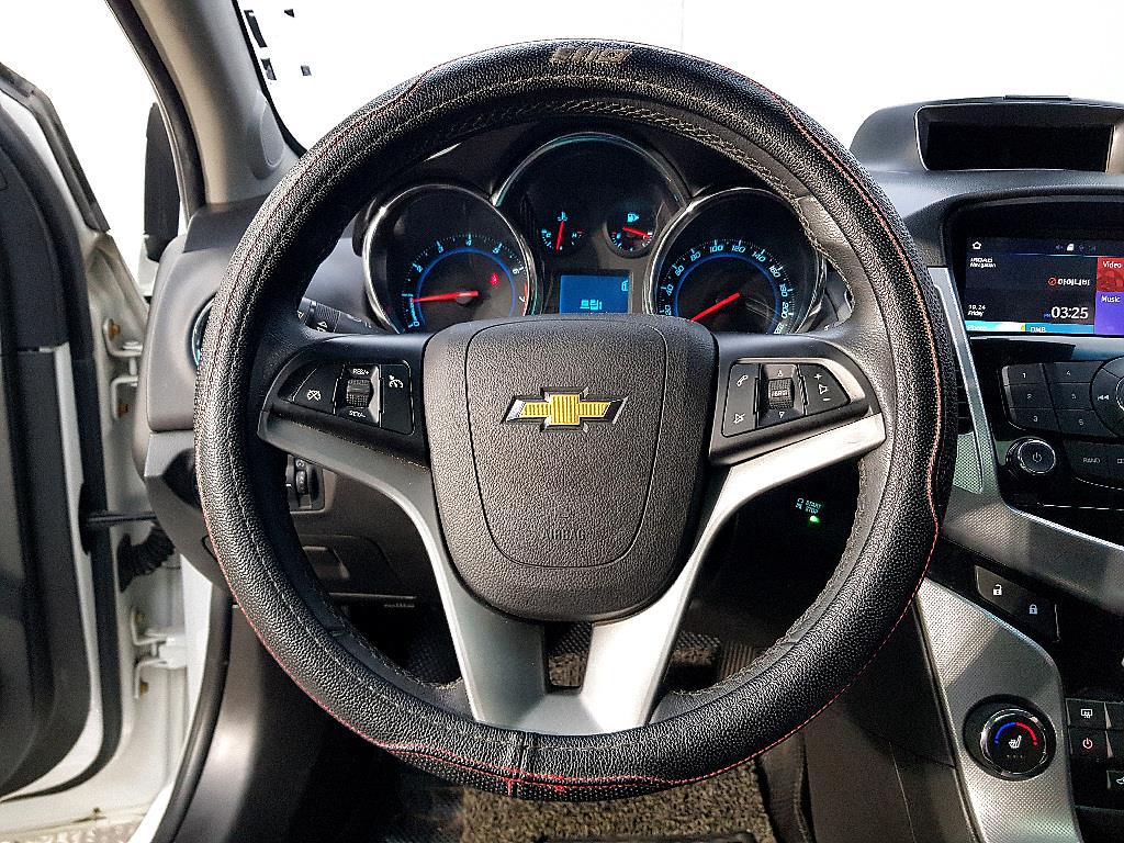 Chevrolet Cruise - Vista 12