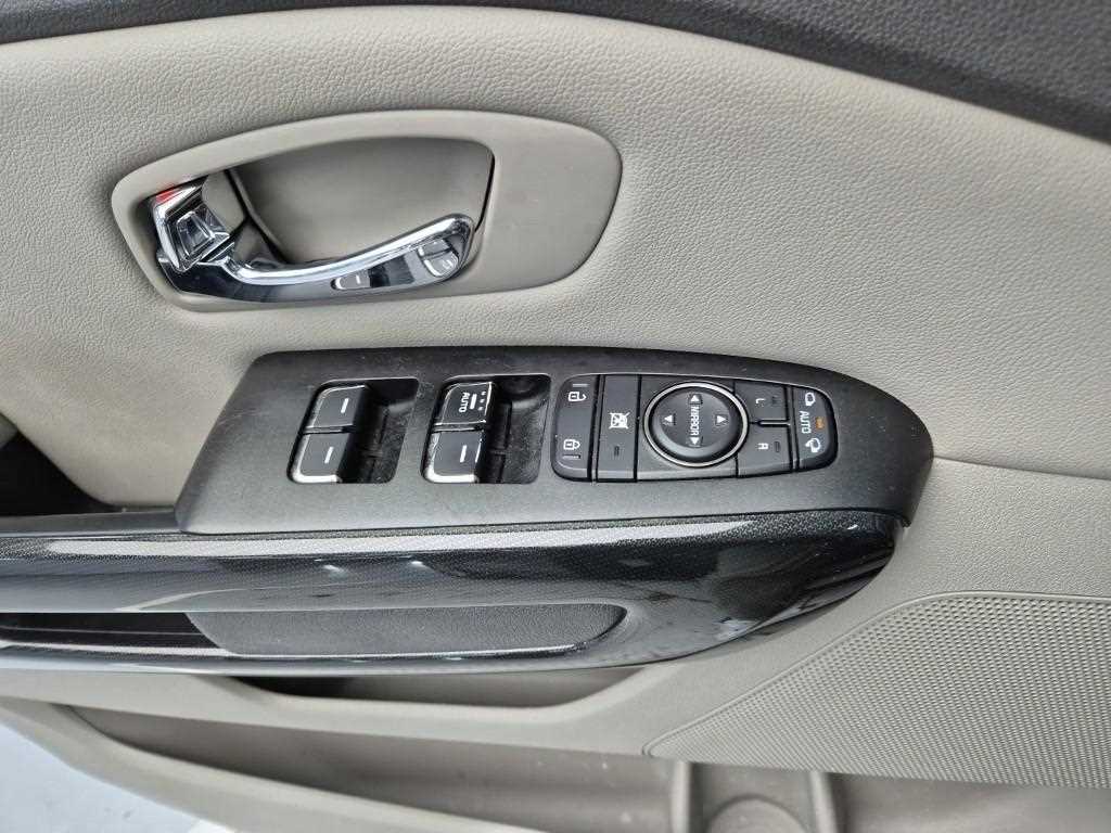 KIA Carnival 2016 Negro - Importación desde Corea - HF Imports Iquique - Foto 18