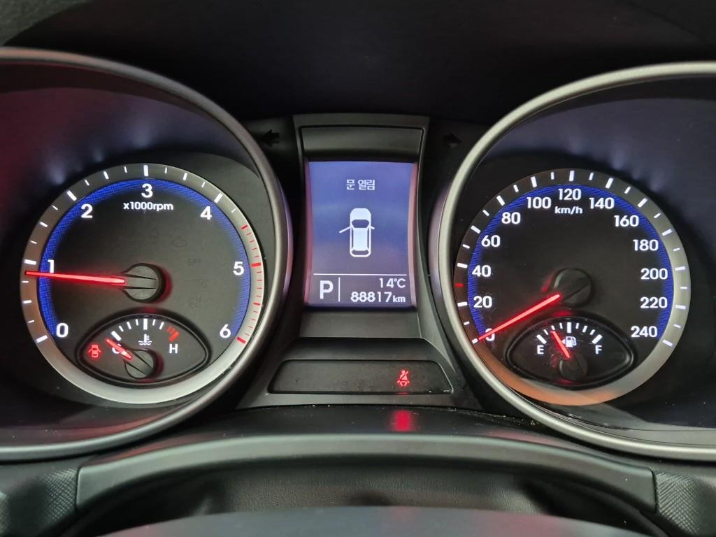 HYUNDAI Santa Fe - Vista 7