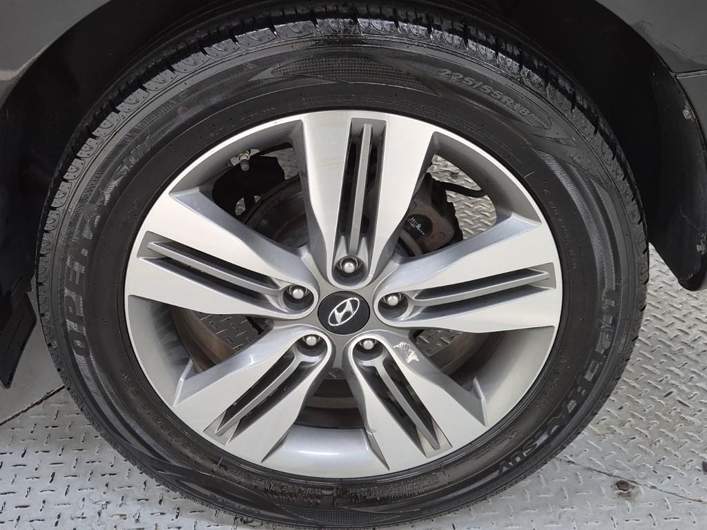 HYUNDAI Tucson 2015 Negro - Importación desde Corea - HF Imports Iquique - Foto 19