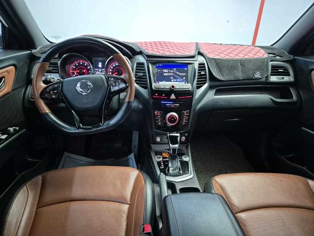 Ssangyong Tivoli - Vista 7