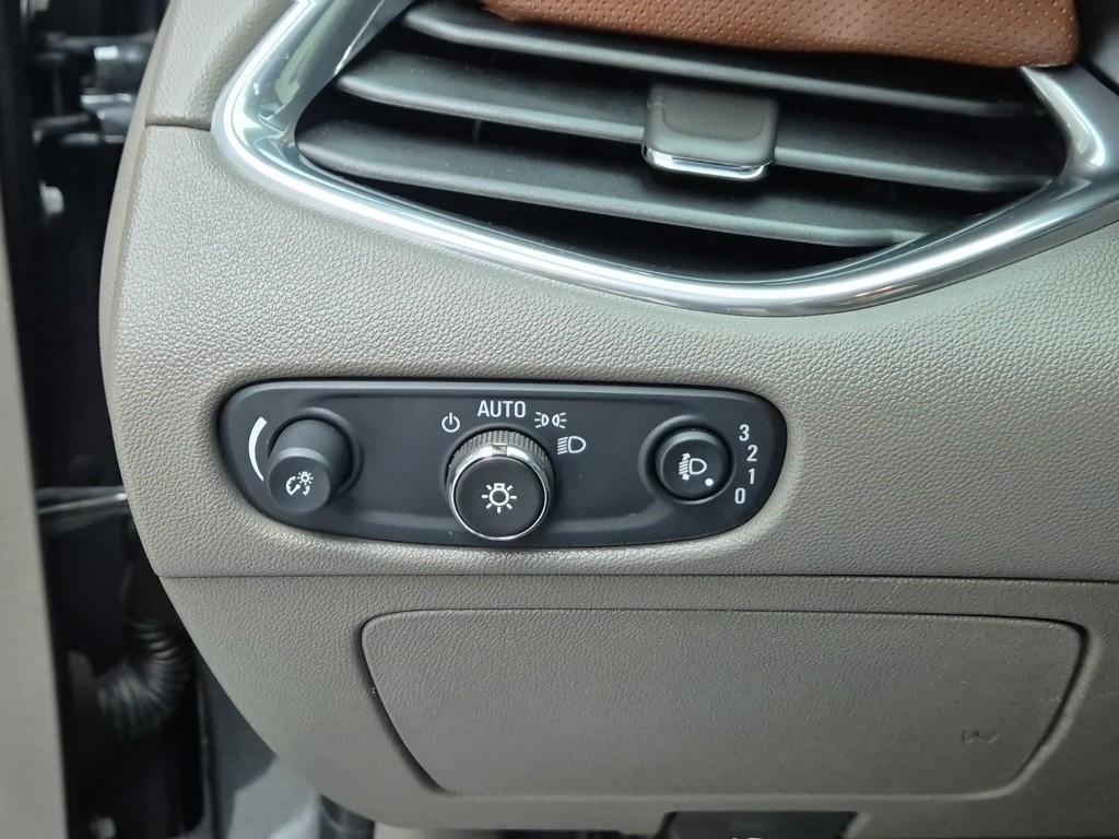 Chevrolet Malibu 2017 Gris - Importación desde Corea - HF Imports Iquique - Foto 17