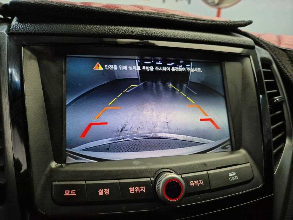 Ssangyong Tivoli 2019 Blanco - Importación desde Corea - HF Imports Iquique - Foto 15