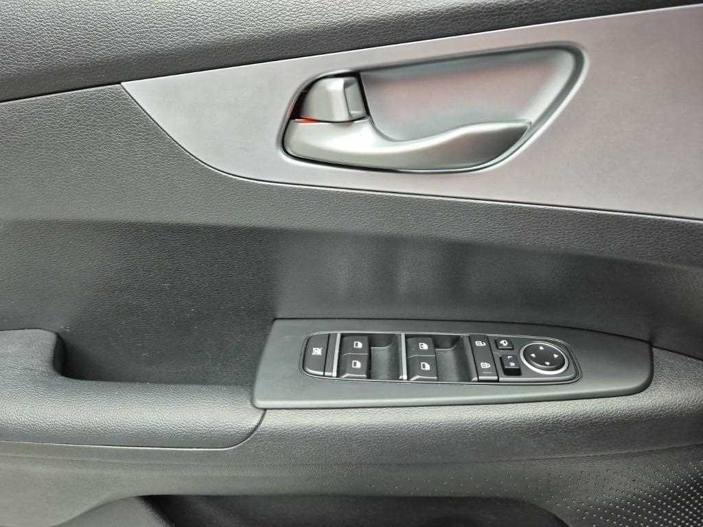 KIA K3 2022 Blanco - Importación desde Corea - HF Imports Iquique - Foto 18