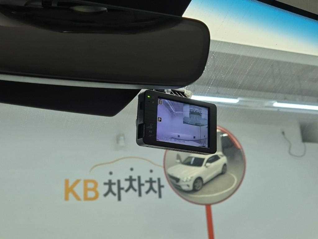 Genesis GV70 2023 Blanco - Importación desde Corea - HF Imports Iquique - Foto 17