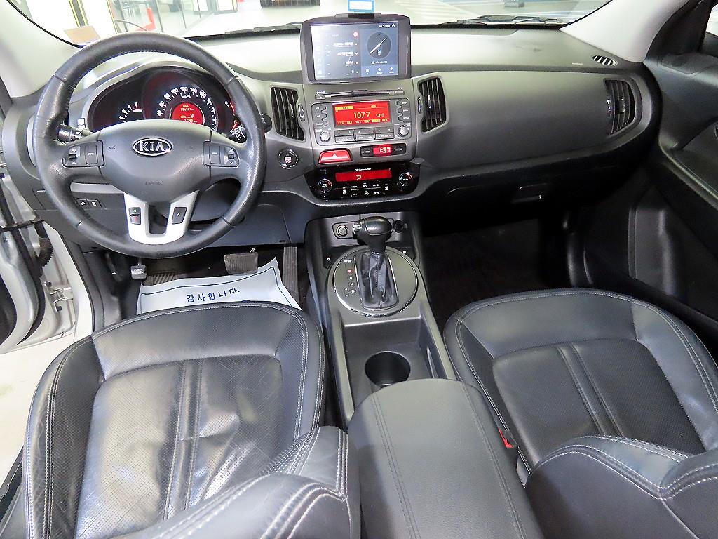 KIA Sportage - Vista 10