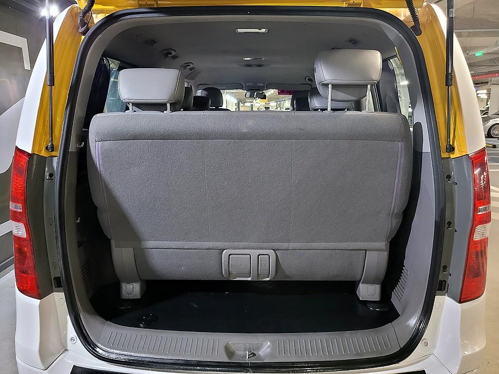 HYUNDAI Starex 2015 Blanco - Importación desde Corea - HF Imports Iquique - Foto 18