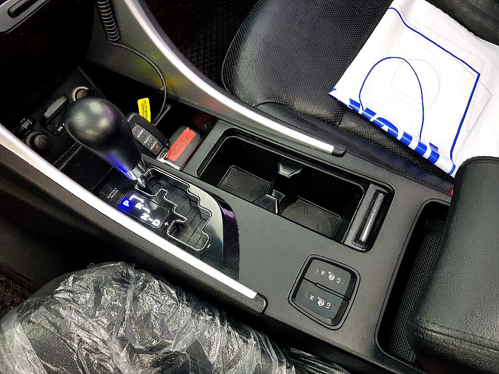 HYUNDAI Sonata 2010 Blanco - Importación desde Corea - HF Imports Iquique - Foto 13