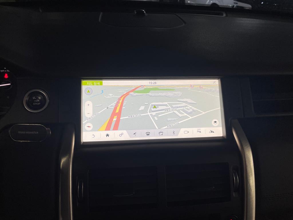 Land Rover Discovery Sports 2017 Negro - Importación desde Corea - HF Imports Iquique - Foto 15