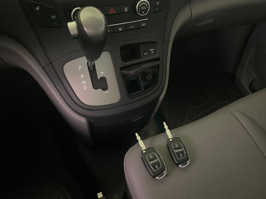 HYUNDAI Starex 2019 Gris - Importación desde Corea - HF Imports Iquique - Foto 18