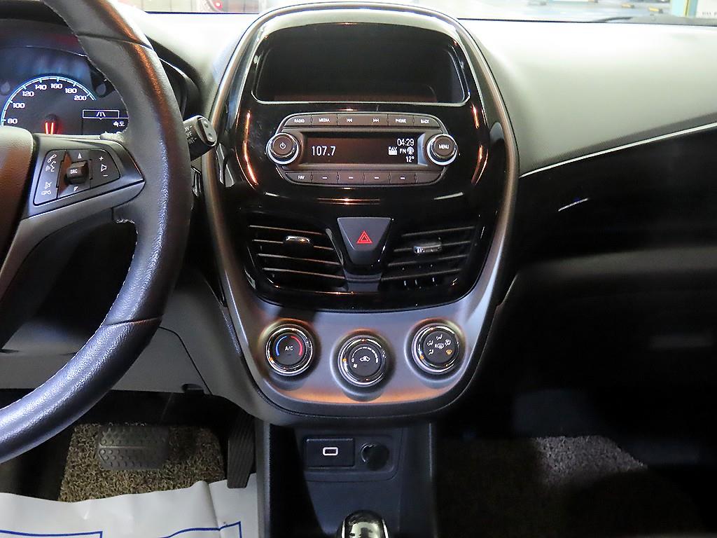 Chevrolet Spark - Vista 11