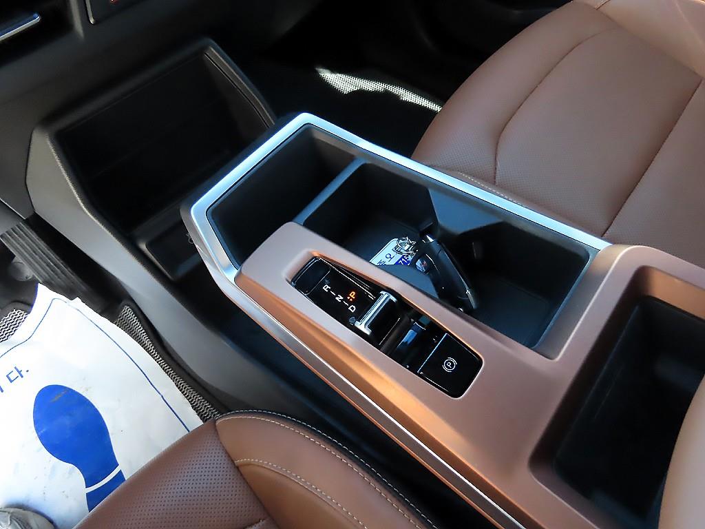 Ssangyong Torres - Vista 11