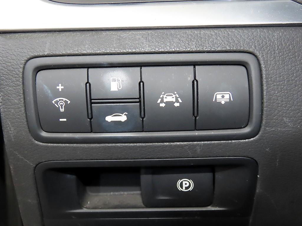 HYUNDAI Genesis 2016 Negro - Importación desde Corea - HF Imports Iquique - Foto 14