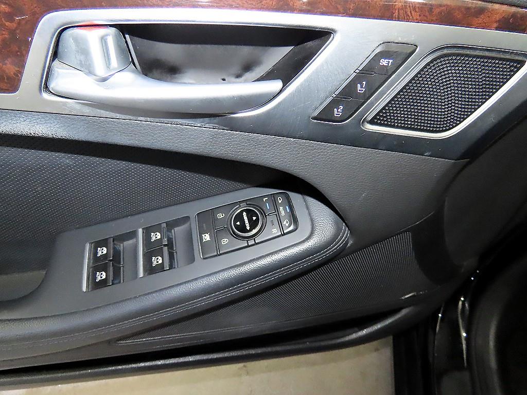 HYUNDAI Genesis 2016 Negro - Importación desde Corea - HF Imports Iquique - Foto 13