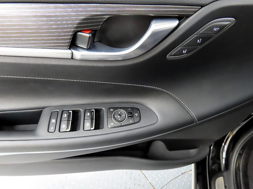 HYUNDAI Grandeur - Vista 11