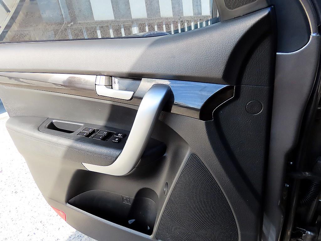 KIA Sorento - Vista 11