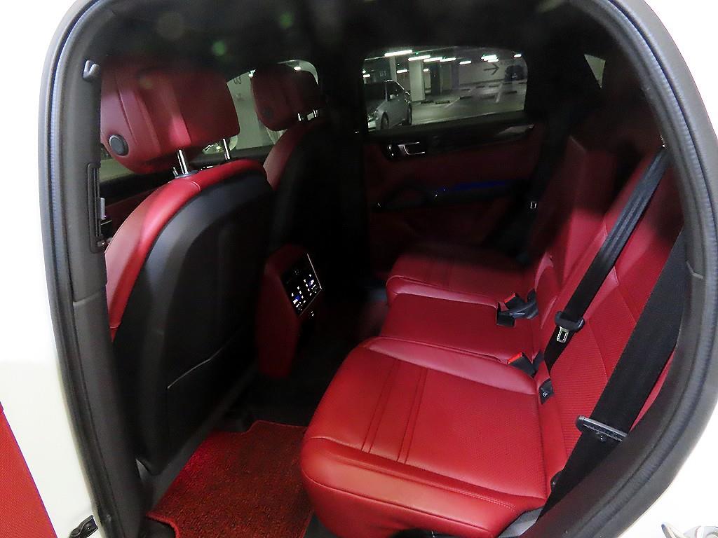 Porsche Cayenne - Vista 7