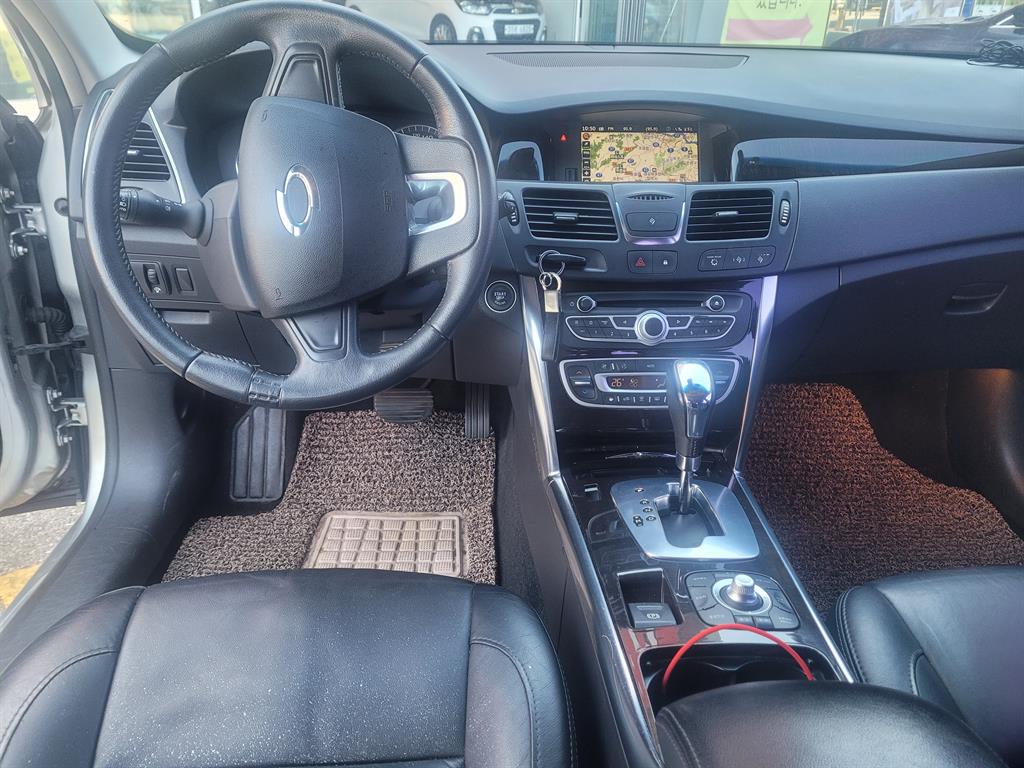 SAMSUNG SM5 - Vista 8