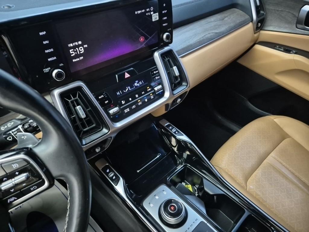 KIA Sorento - Vista 10