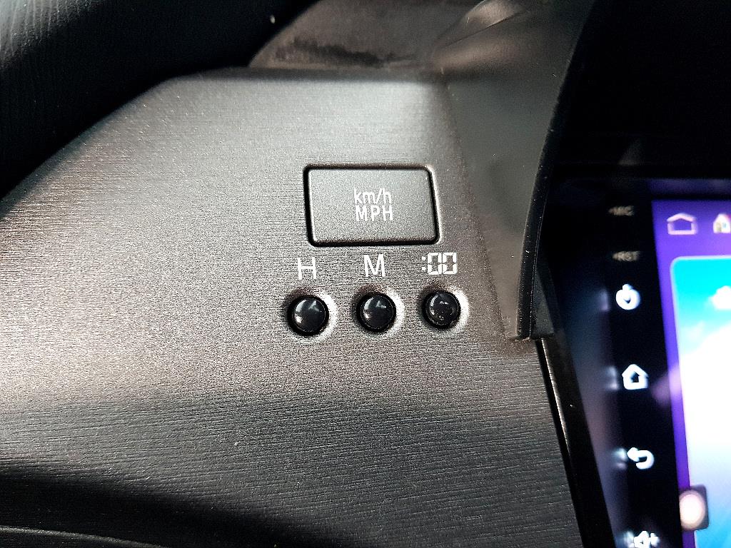 Toyota Prius 2014 Blanco - Importación desde Corea - HF Imports Iquique - Foto 15